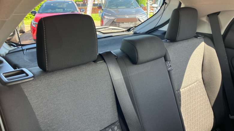 Toyota Yaris 1.5 Hybrid Design 5dr CVT Hybrid Hatchback